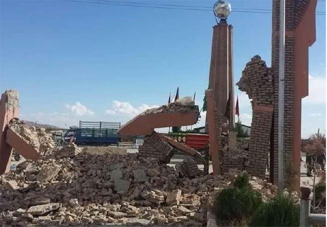  خشم طبیعت و همیاری انسانی!